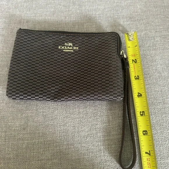 COACH Black Grey Zip Wristlet - Picture 3 of 4